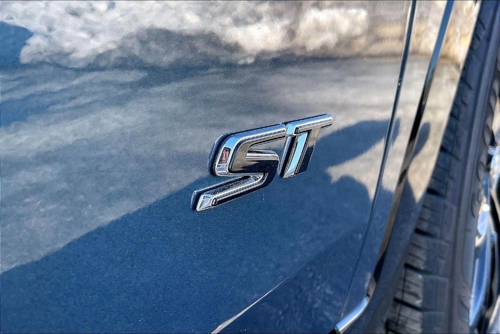 new 2026 Buick Envista car, priced at $28,006