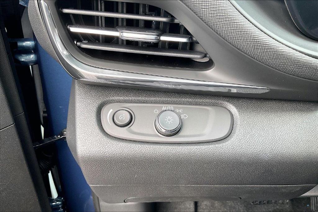 new 2026 Buick Envista car, priced at $25,102