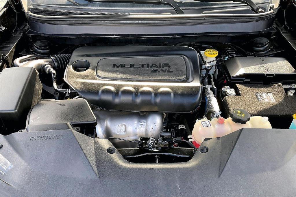 used 2023 Jeep Cherokee car, priced at $20,796