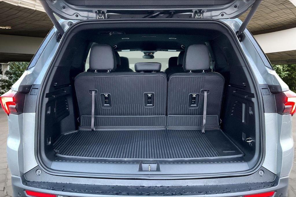 new 2026 Buick Enclave car, priced at $46,432