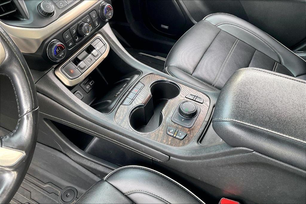 used 2021 GMC Acadia car, priced at $24,999