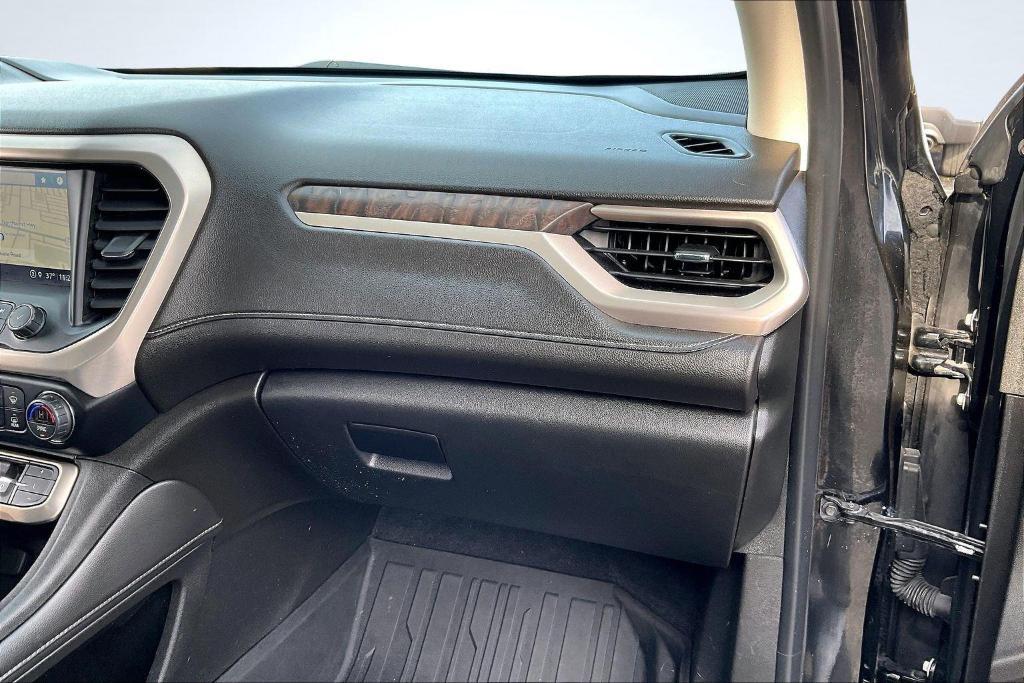 used 2021 GMC Acadia car, priced at $24,999