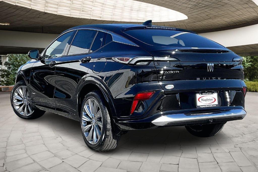 new 2025 Buick Envista car, priced at $28,178