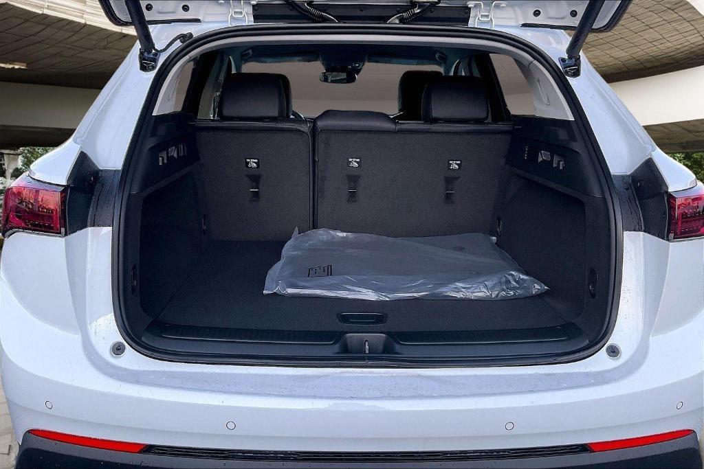 new 2026 Buick Envision car, priced at $42,599