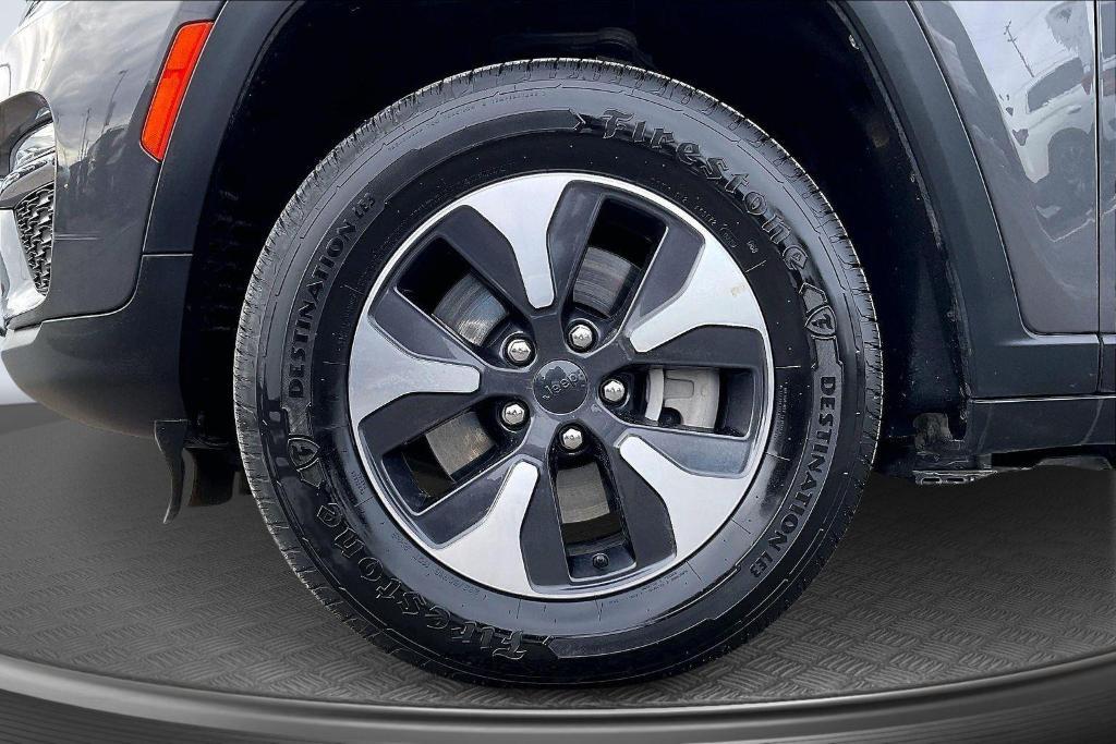 used 2024 Jeep Grand Cherokee 4xe car, priced at $25,999