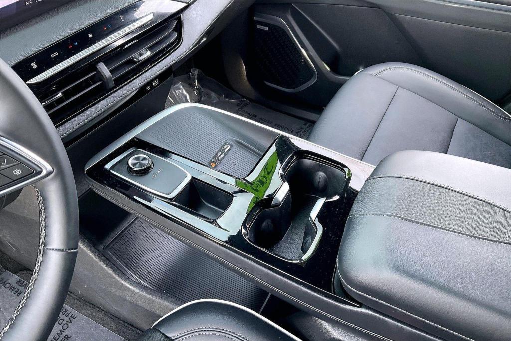 used 2025 Buick Enclave car, priced at $36,777