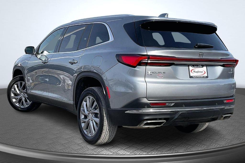 used 2025 Buick Enclave car, priced at $36,777