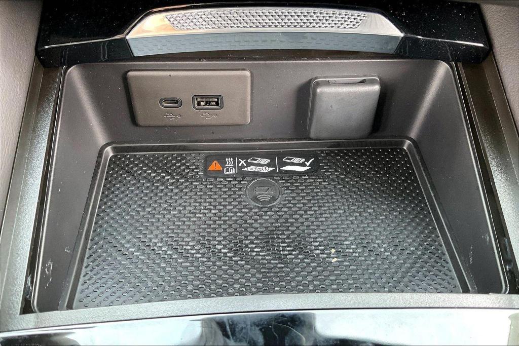 new 2026 Buick Envision car, priced at $42,063