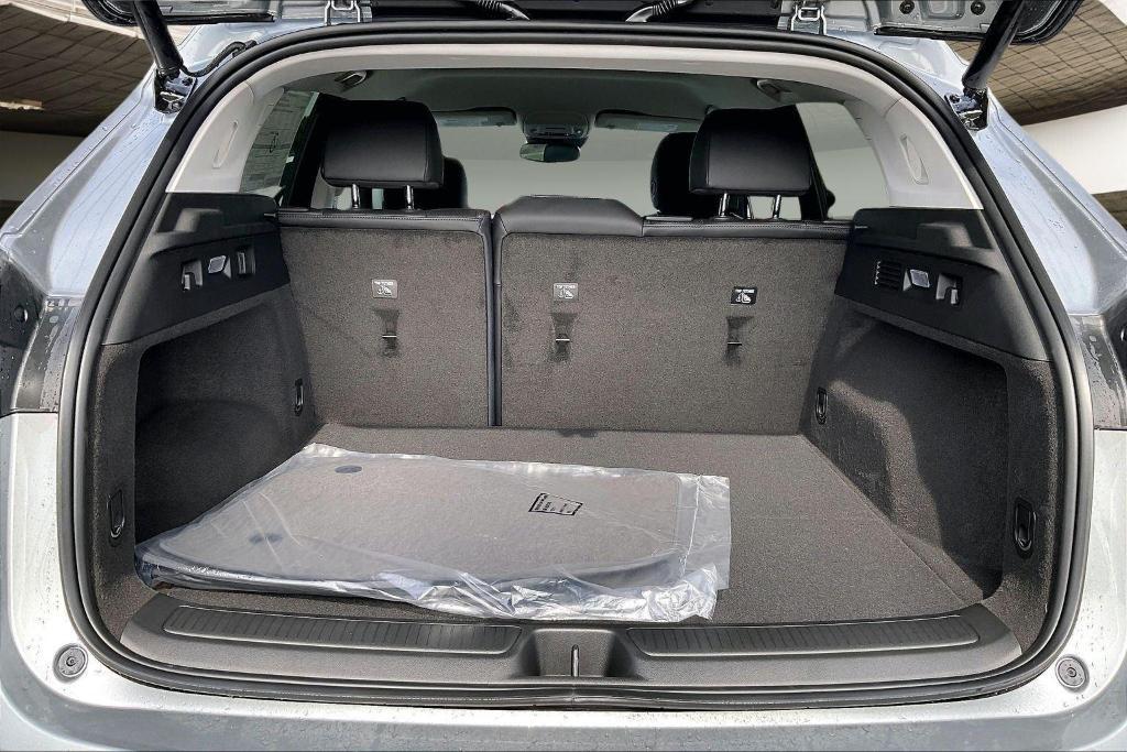 new 2026 Buick Envision car, priced at $42,063