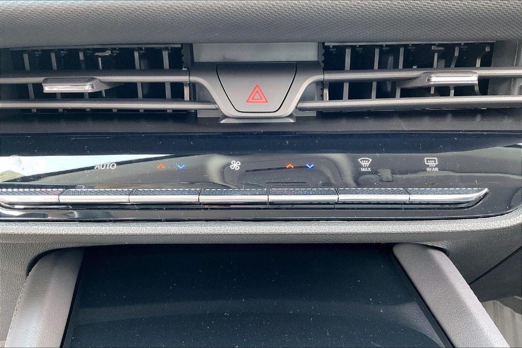 new 2026 Buick Envision car, priced at $42,063