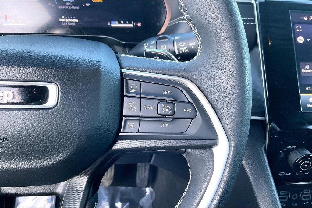 used 2024 Jeep Grand Cherokee car, priced at $29,897