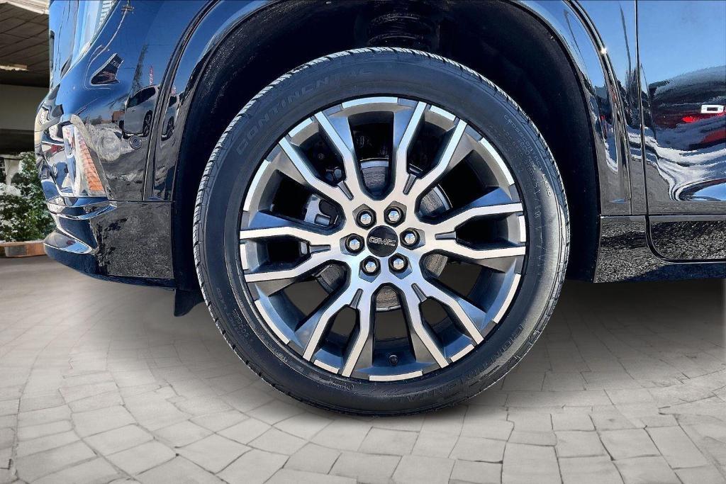 new 2026 GMC Acadia car, priced at $65,126