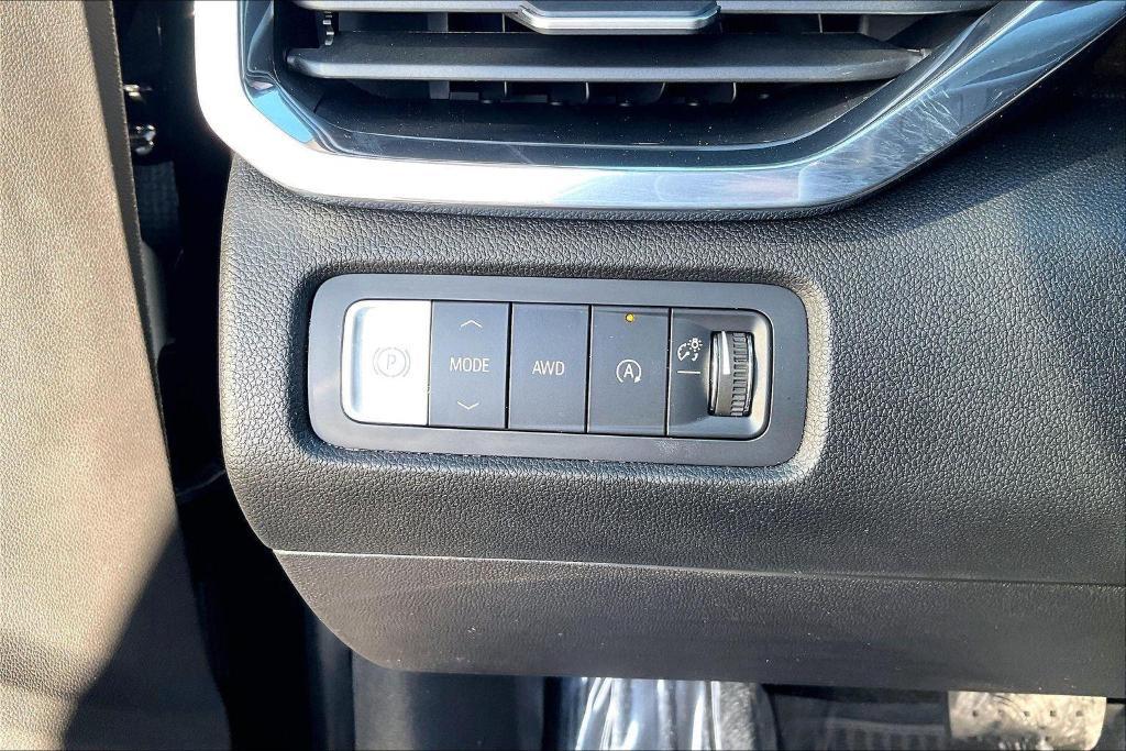 new 2026 GMC Acadia car, priced at $65,126