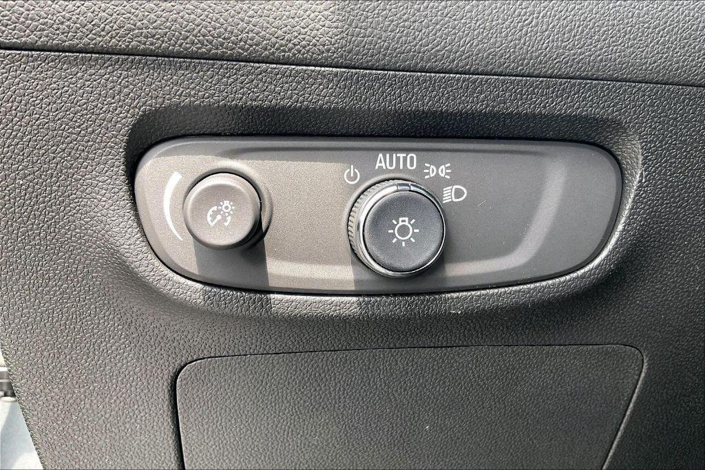 new 2026 Buick Encore GX car, priced at $29,001