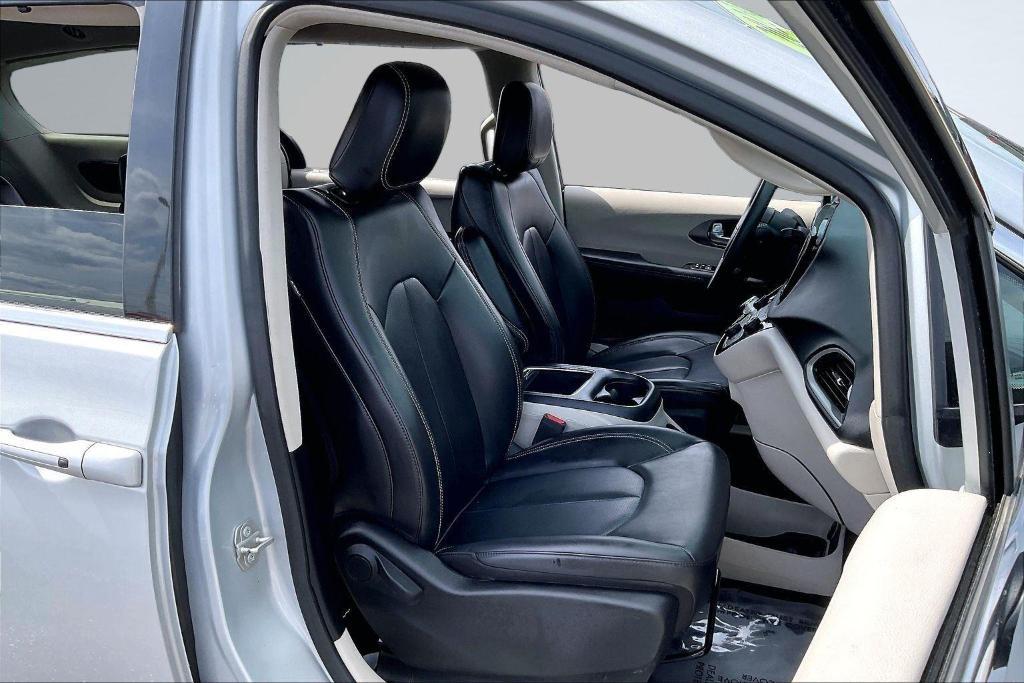 used 2023 Chrysler Pacifica car, priced at $22,449