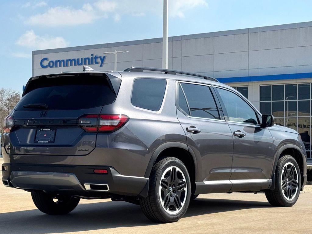 new 2026 Honda Pilot car, priced at $53,790