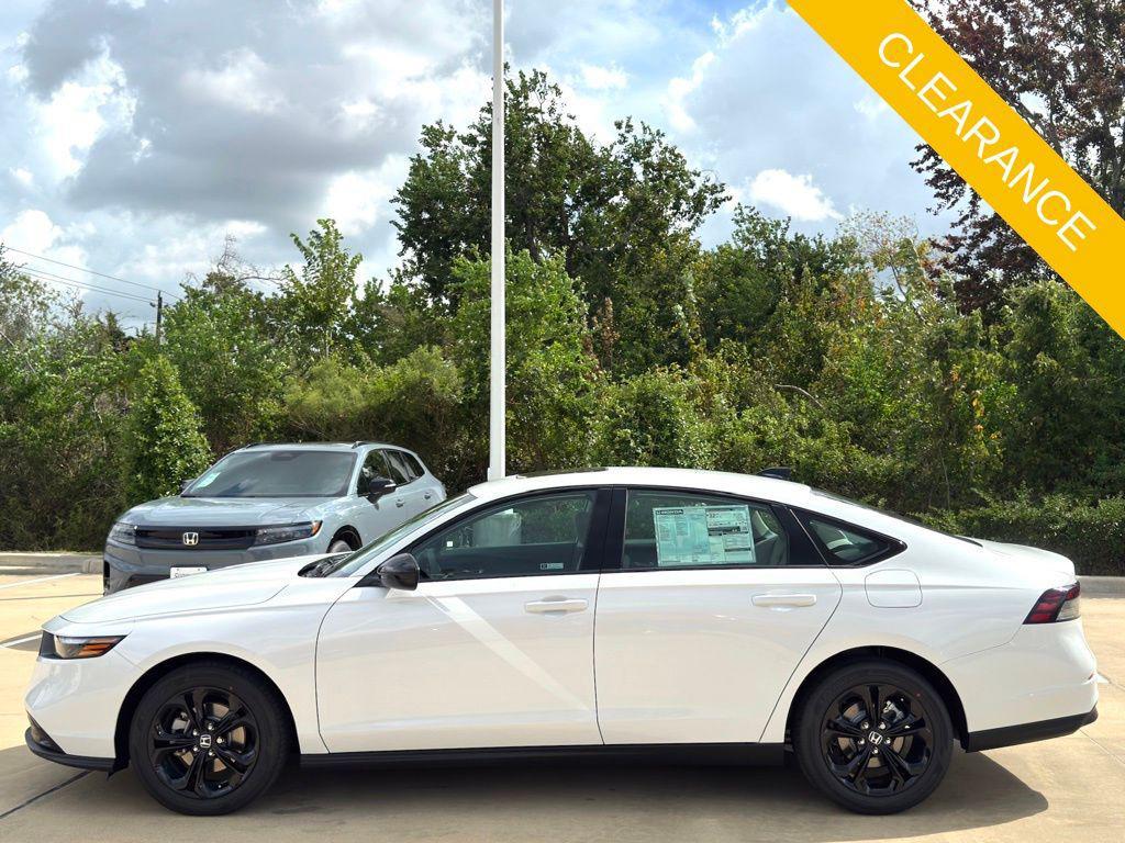 new 2025 Honda Accord car, priced at $30,901