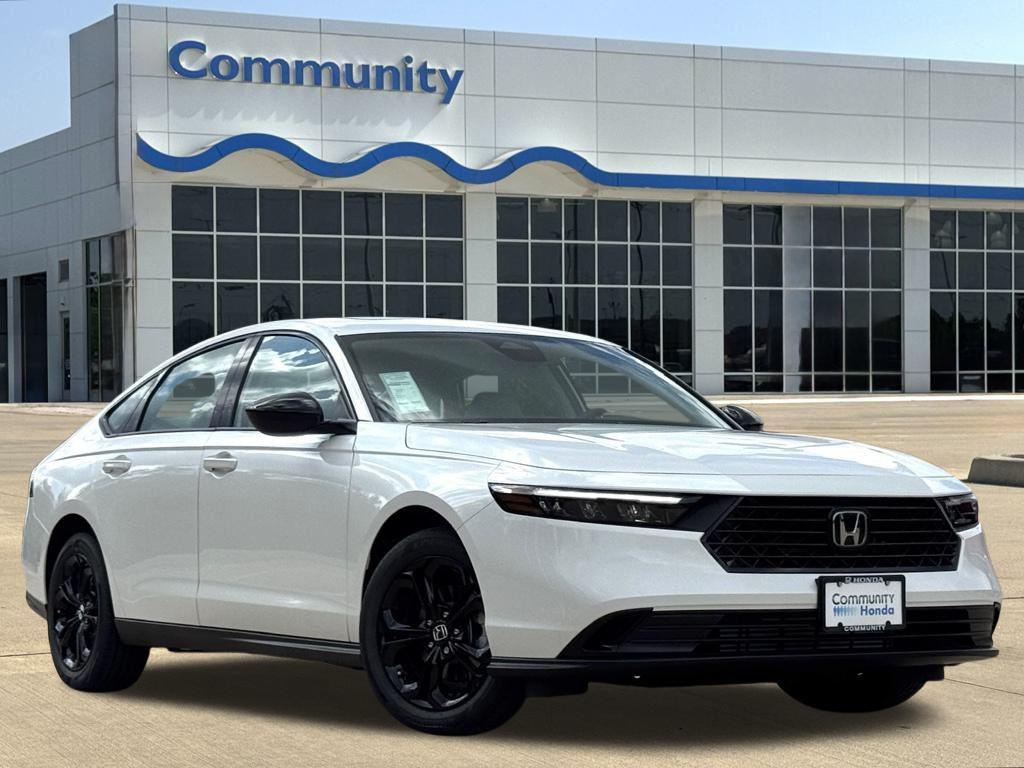 new 2025 Honda Accord car, priced at $30,901