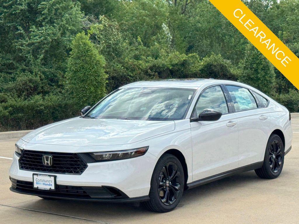 new 2025 Honda Accord car, priced at $30,901