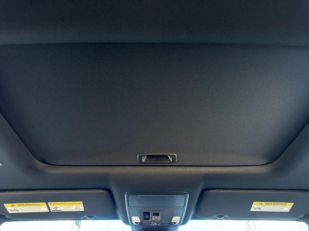 new 2026 Honda CR-V Hybrid car, priced at $38,725