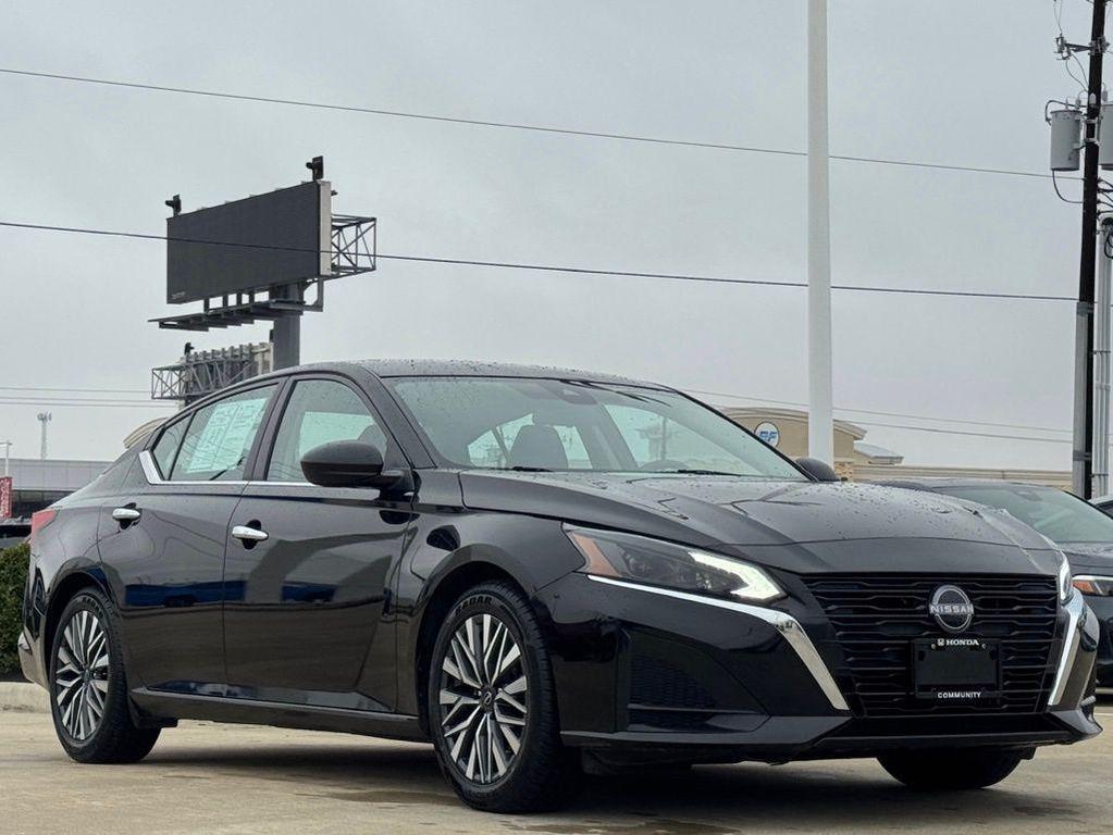 used 2024 Nissan Altima car, priced at $18,000