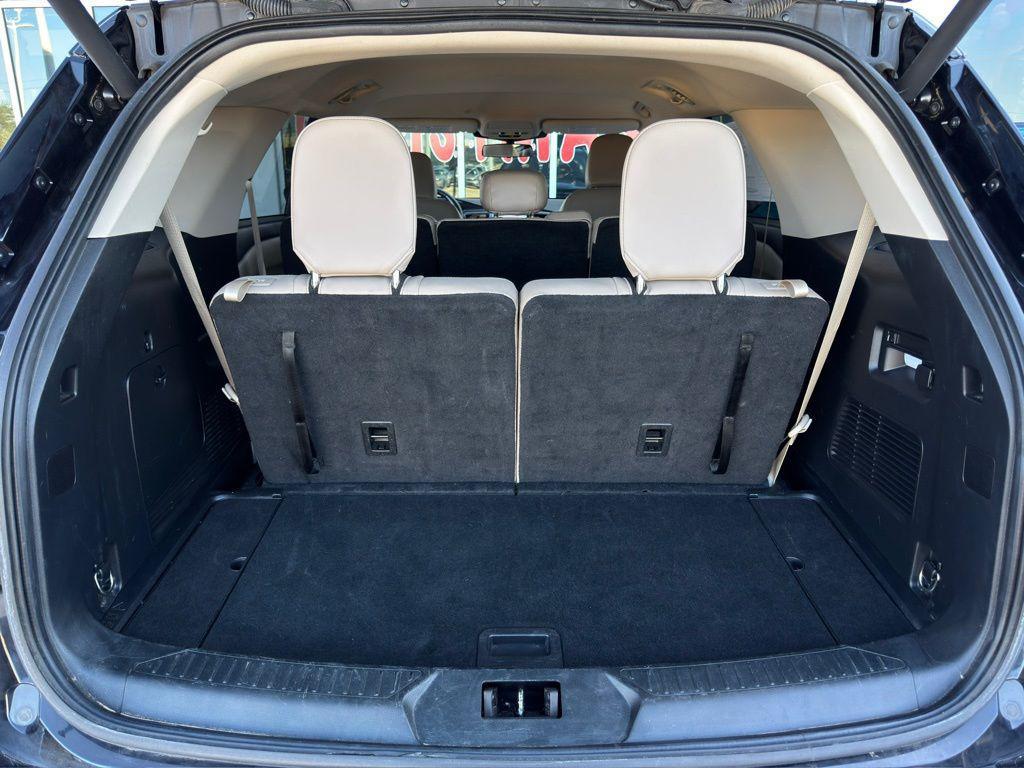 used 2023 Ford Explorer car, priced at $23,267