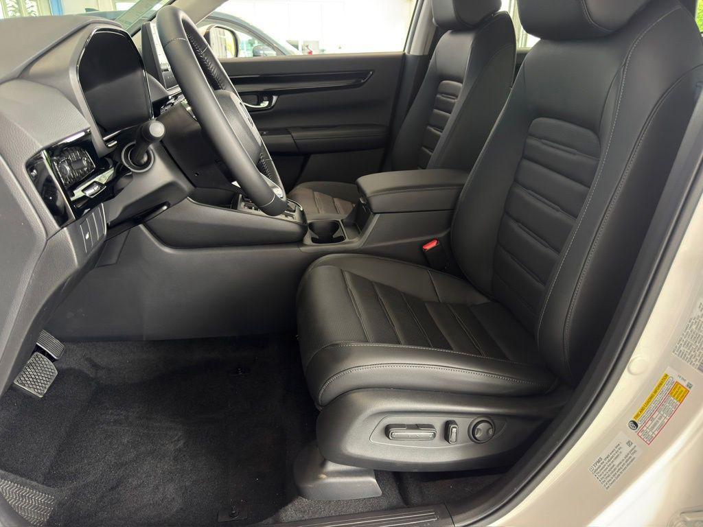 new 2026 Honda CR-V car, priced at $37,305