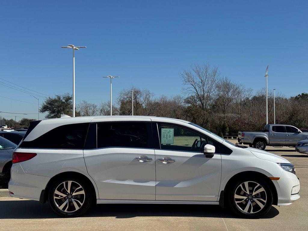 used 2022 Honda Odyssey car, priced at $27,325