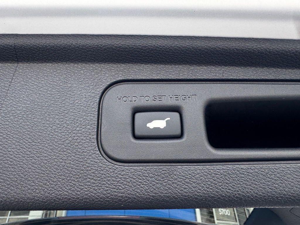 new 2026 Honda Odyssey car, priced at $43,260