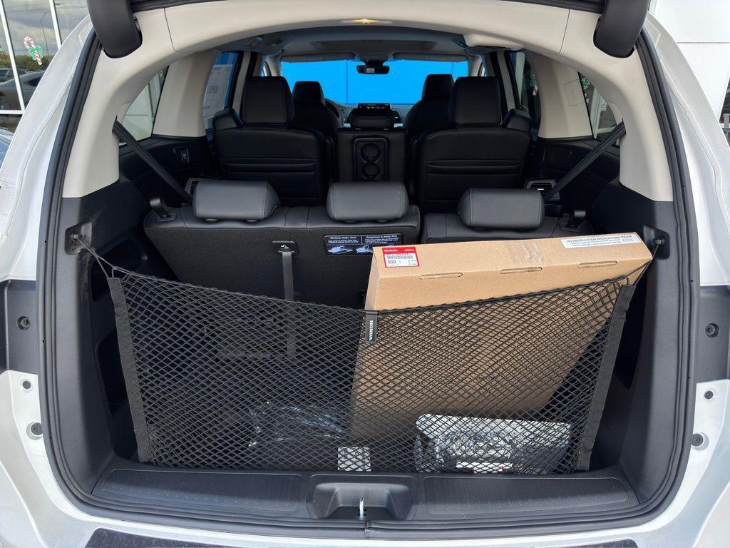 new 2026 Honda Odyssey car, priced at $43,260