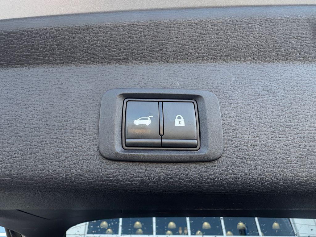 used 2024 Mitsubishi Outlander car, priced at $19,497