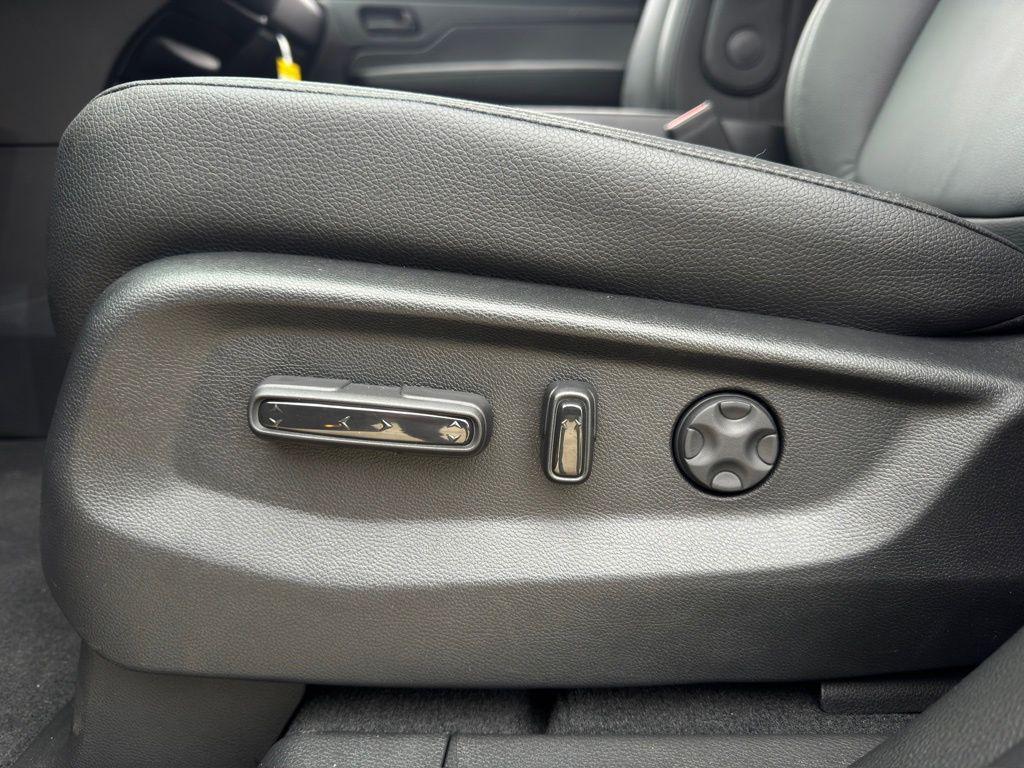 new 2026 Honda Odyssey car, priced at $41,787