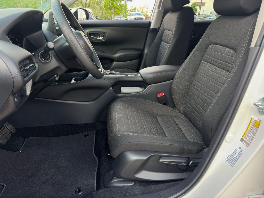 new 2026 Honda HR-V car, priced at $28,405