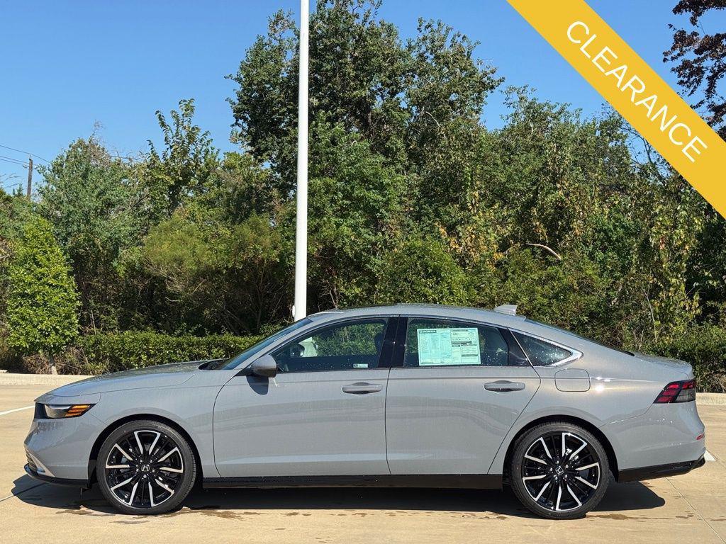 new 2025 Honda Accord Hybrid car, priced at $38,247