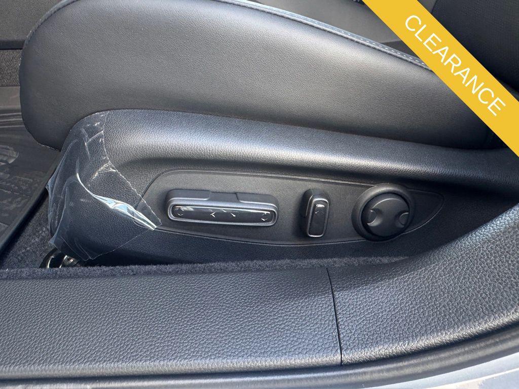 new 2025 Honda Accord Hybrid car, priced at $38,247