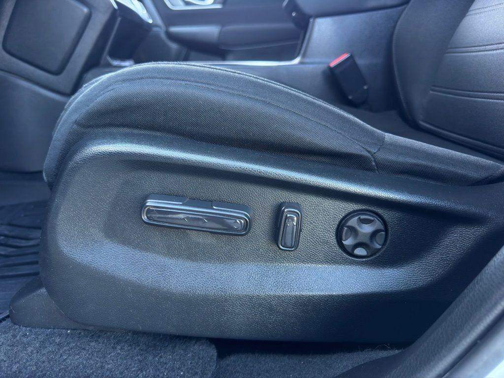 used 2022 Honda CR-V car, priced at $20,604