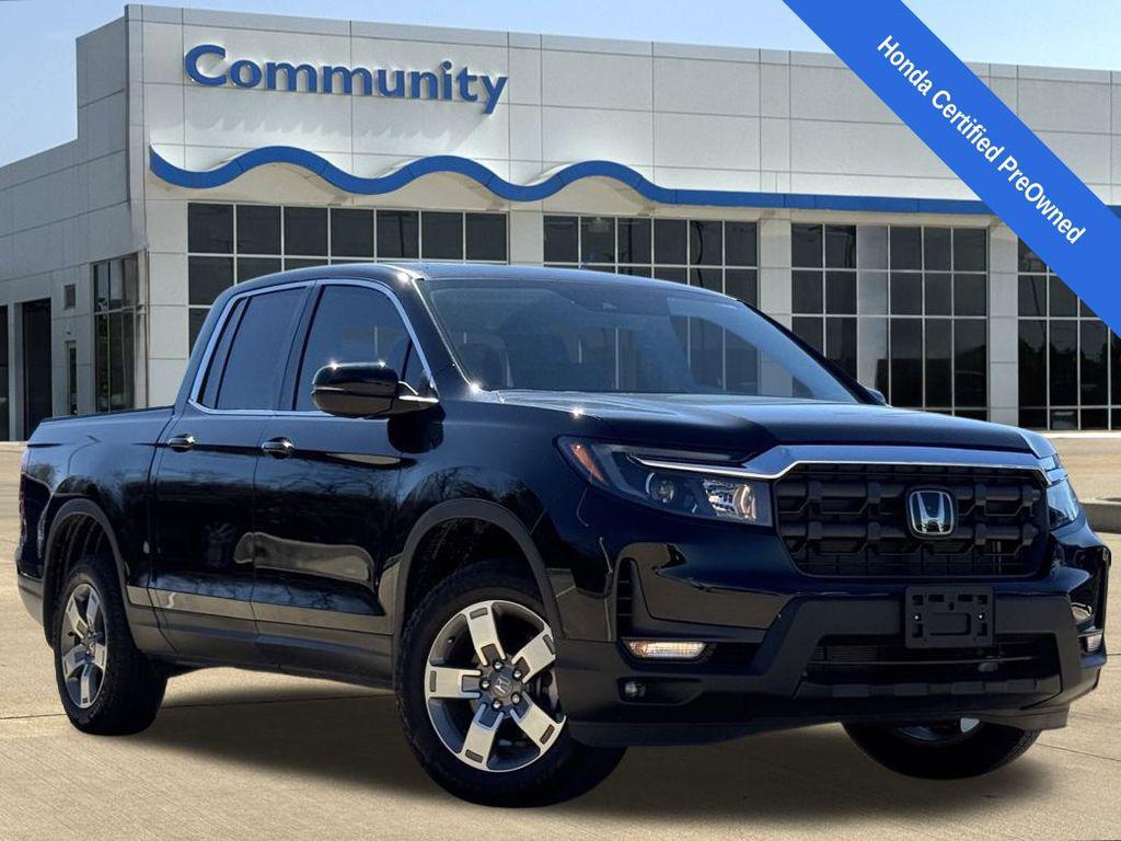 used 2025 Honda Ridgeline car, priced at $37,559