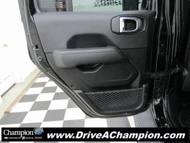 used 2021 Jeep Gladiator car, priced at $26,496