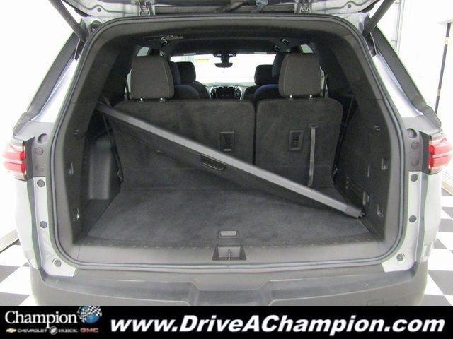 used 2023 Chevrolet Traverse car, priced at $27,057