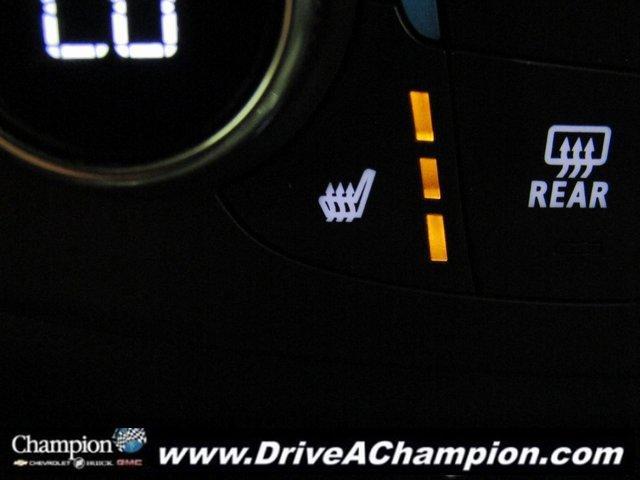 used 2023 Chevrolet Traverse car, priced at $27,199