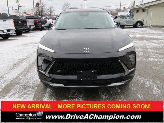 used 2025 Buick Envision car, priced at $32,686