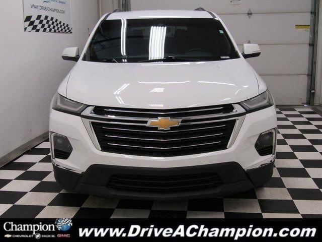 used 2022 Chevrolet Traverse car, priced at $17,672