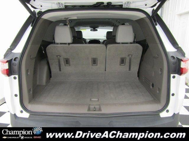 used 2020 Chevrolet Traverse car, priced at $19,543