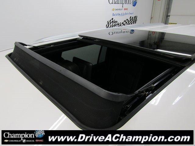 used 2023 GMC Yukon XL car, priced at $59,466