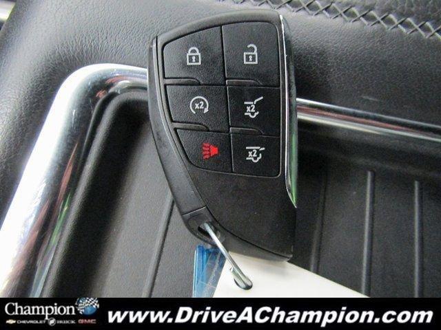 used 2022 GMC Yukon car, priced at $47,521