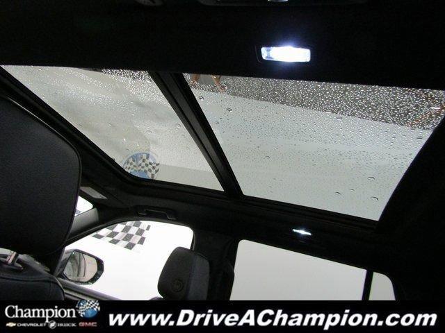 used 2022 GMC Yukon car, priced at $47,521