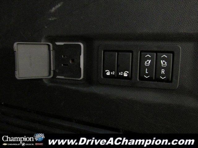 used 2022 GMC Yukon car, priced at $47,521