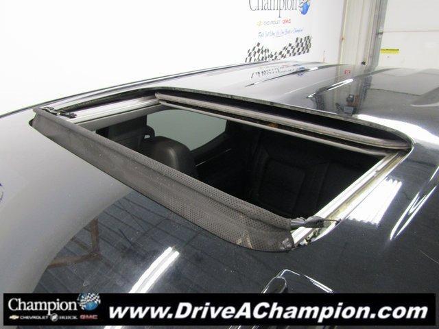 used 2022 GMC Sierra 1500 car, priced at $41,598