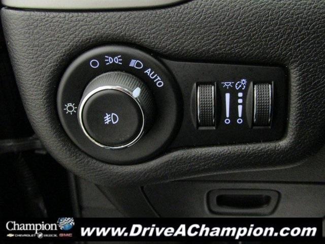 used 2019 Jeep Cherokee car, priced at $17,993