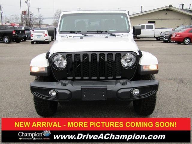 used 2022 Jeep Gladiator car, priced at $28,901